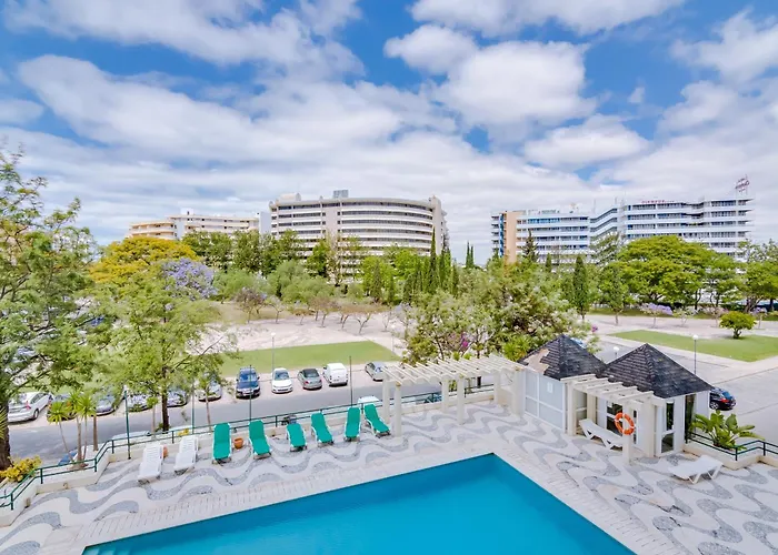 Talia X - Pool Near The Beach - Vilamoura